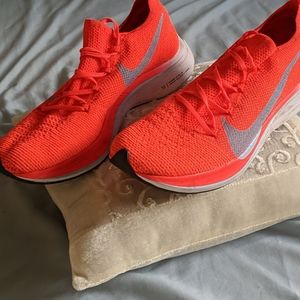 Nike Vaporfly 4%